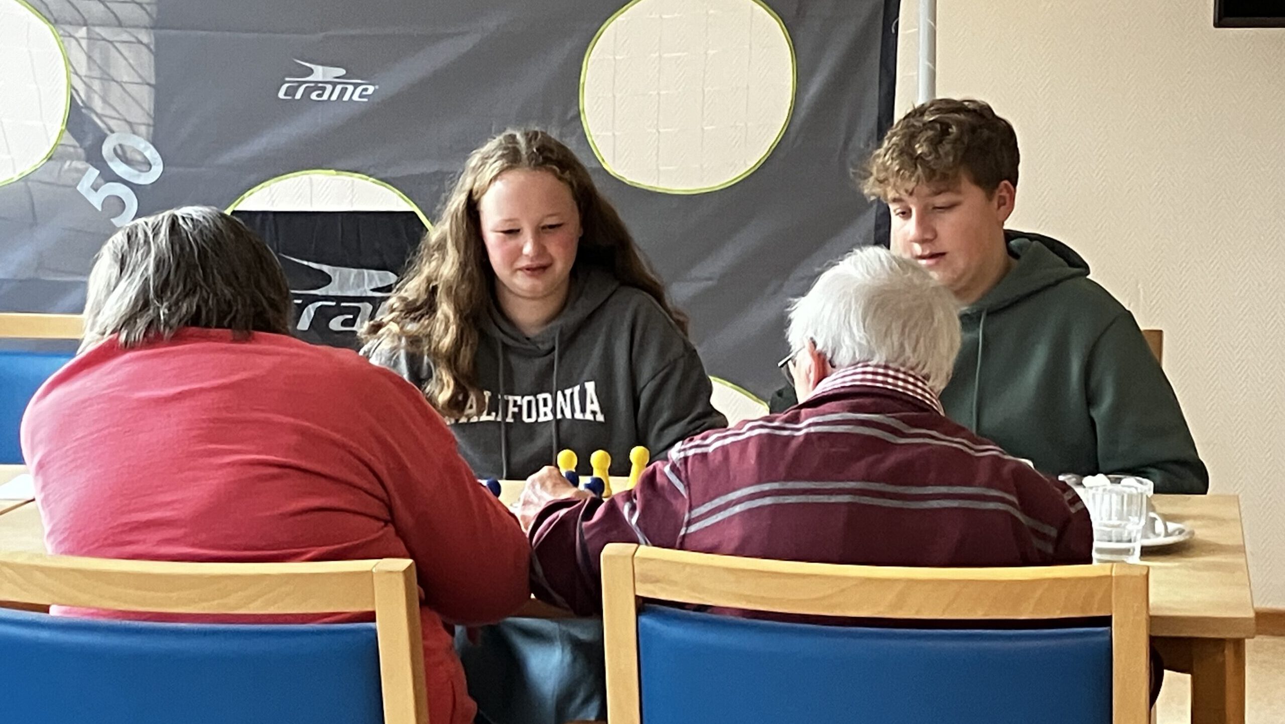 Eine Herzensaktion der Klasse 9b im AWO Altenwohnzentrum Aurich