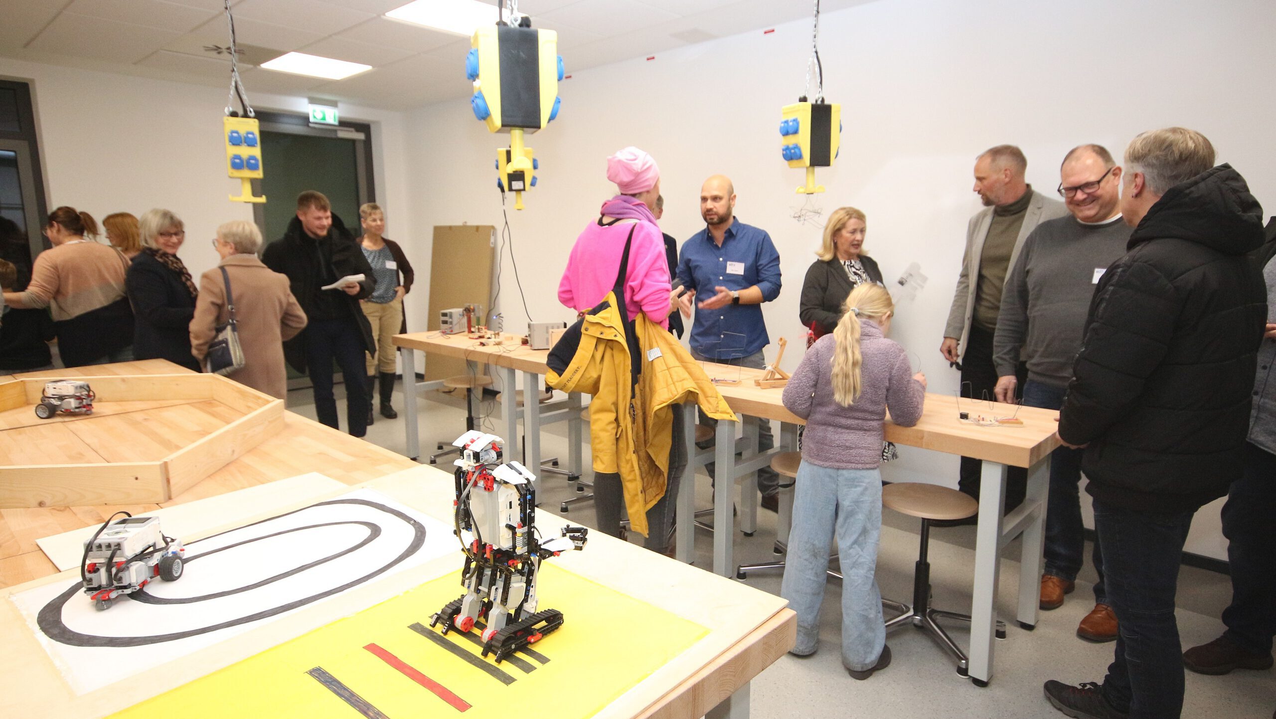 Einweihung des neuen Fachraumtraktes aus Sicht des WPK Medien