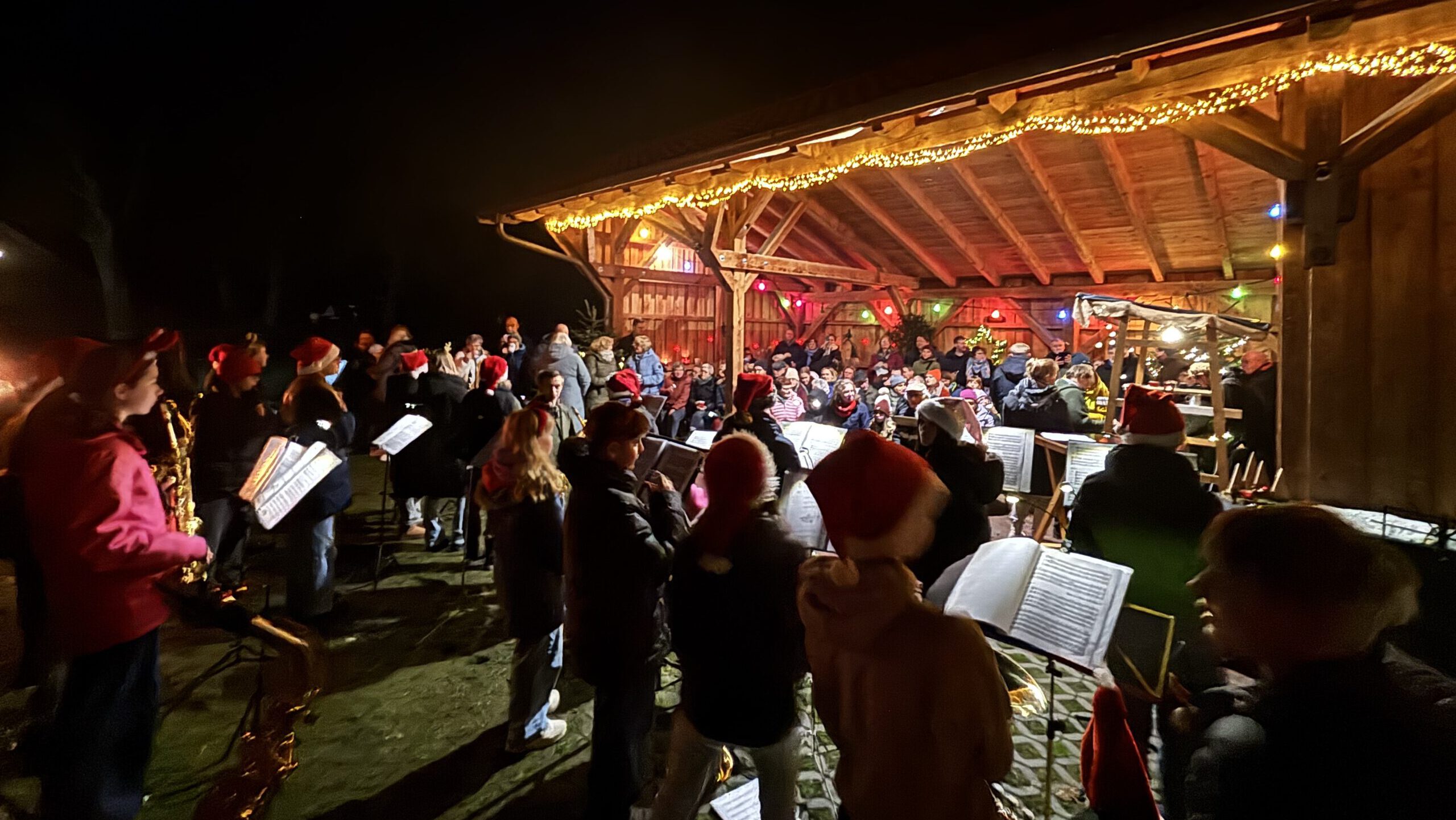 Musikalisch unterwegs in der Adventszeit – unsere Bläserklassen im Einsatz